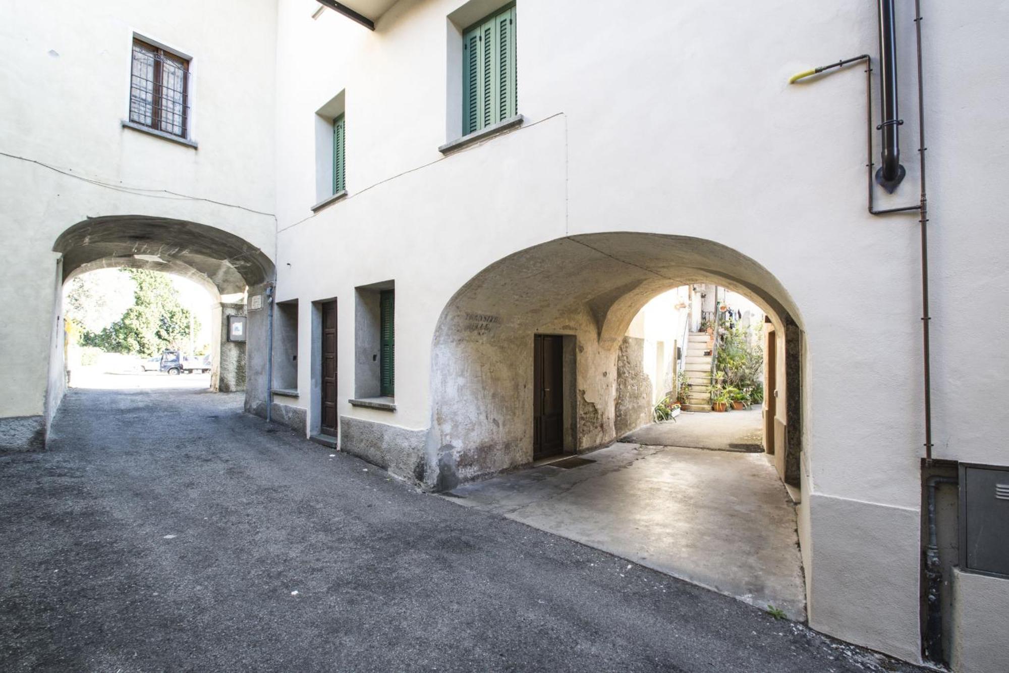 Casa Lea Lejlighed Castelveccana Eksteriør billede